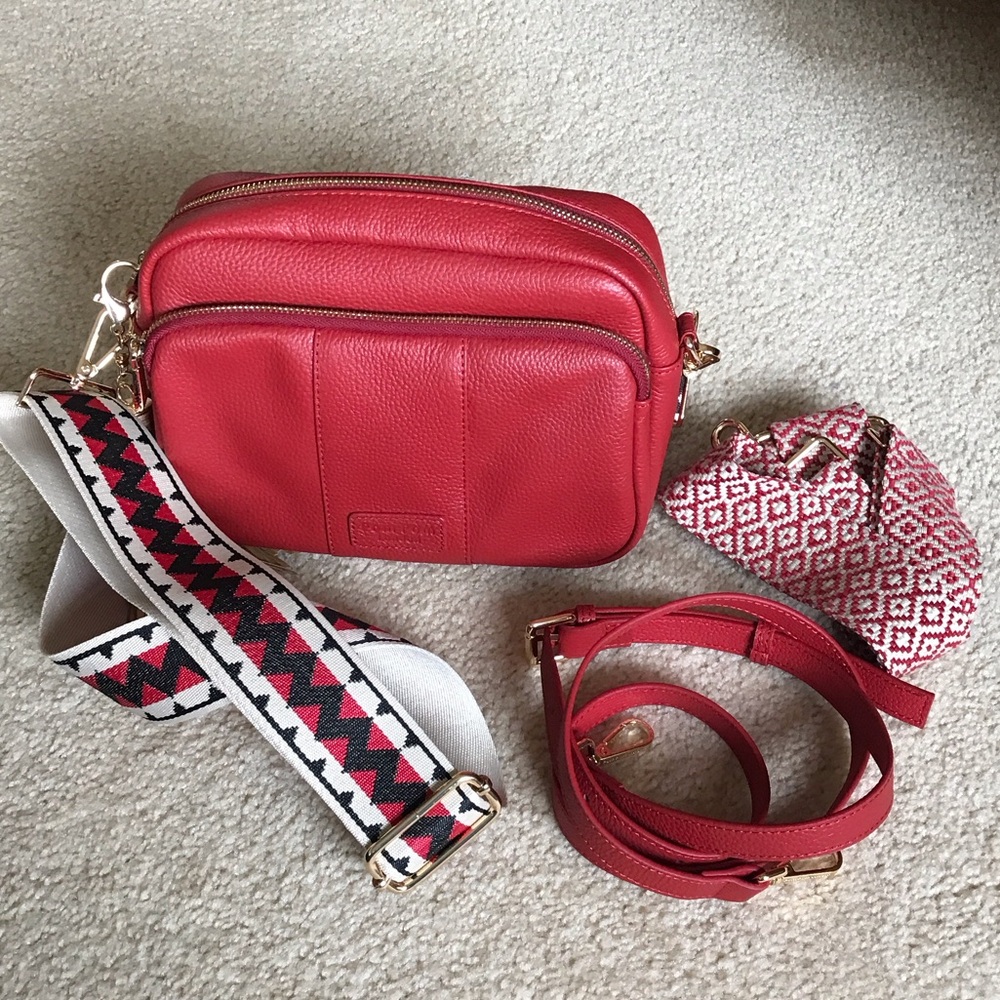 NWOT Original Plus PomPom